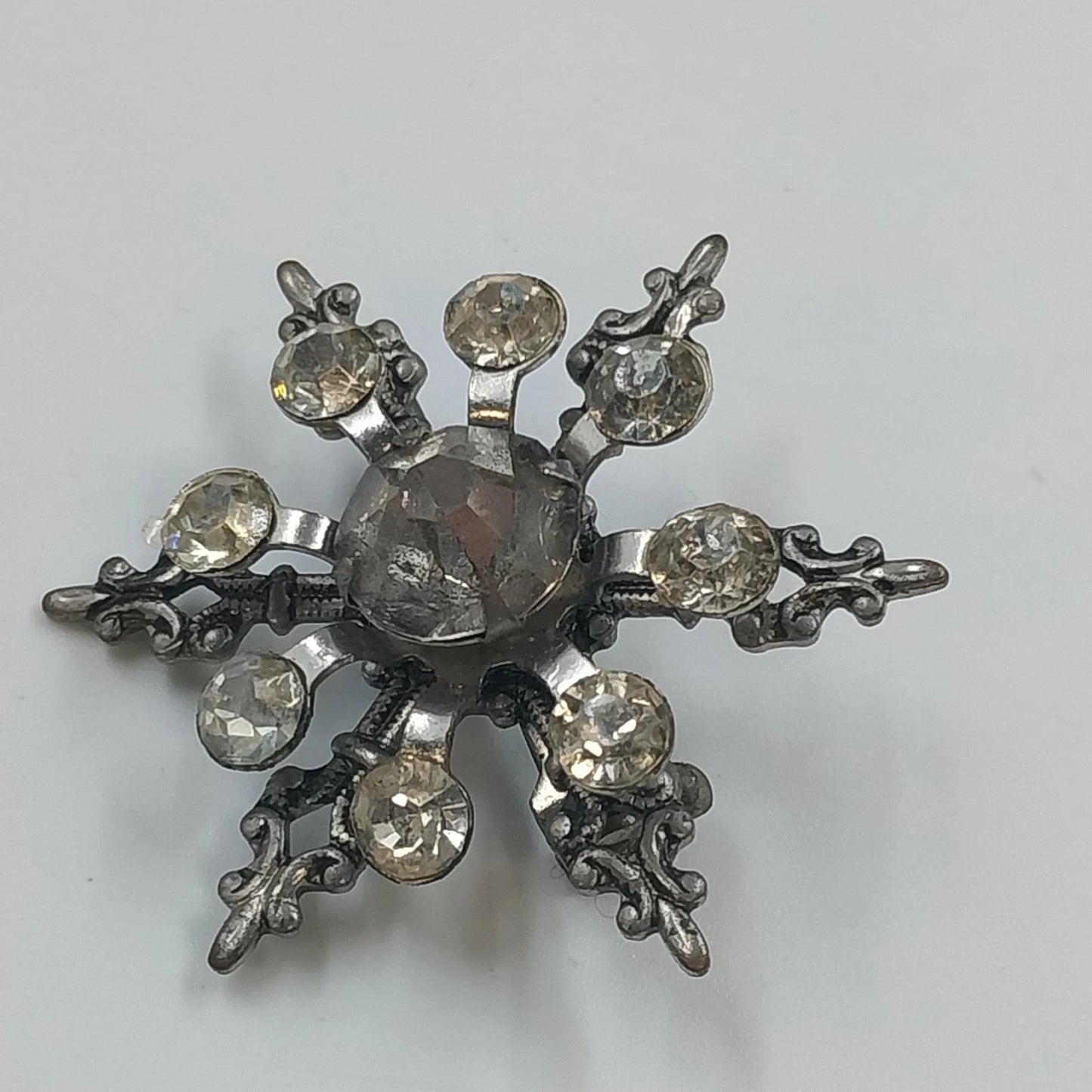 Silver Tone Snowflake Brooch Clear Rhinestone Starburst Fleur De Lis Pin Vintage