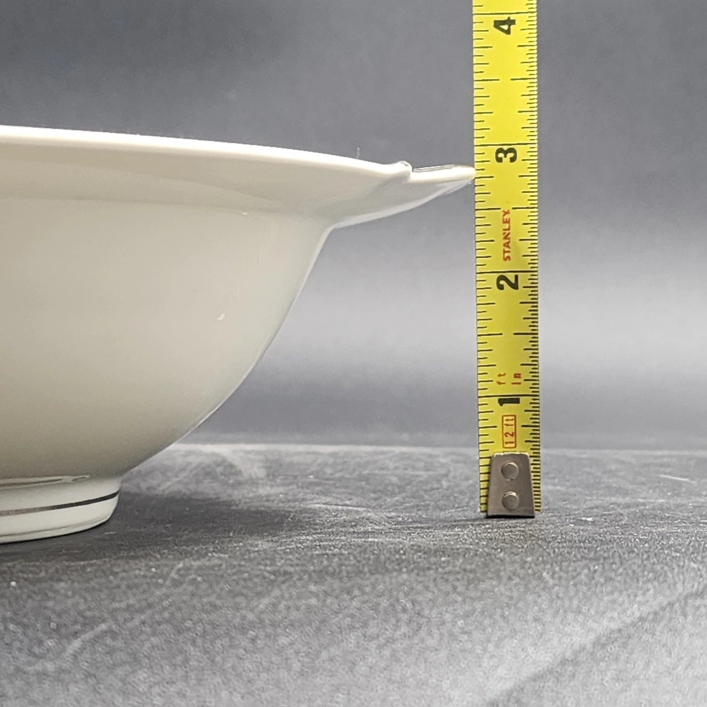 Noritake Crest Round Vegetable Bowl 5421 Lily of the Valley 10" Platinum Trim