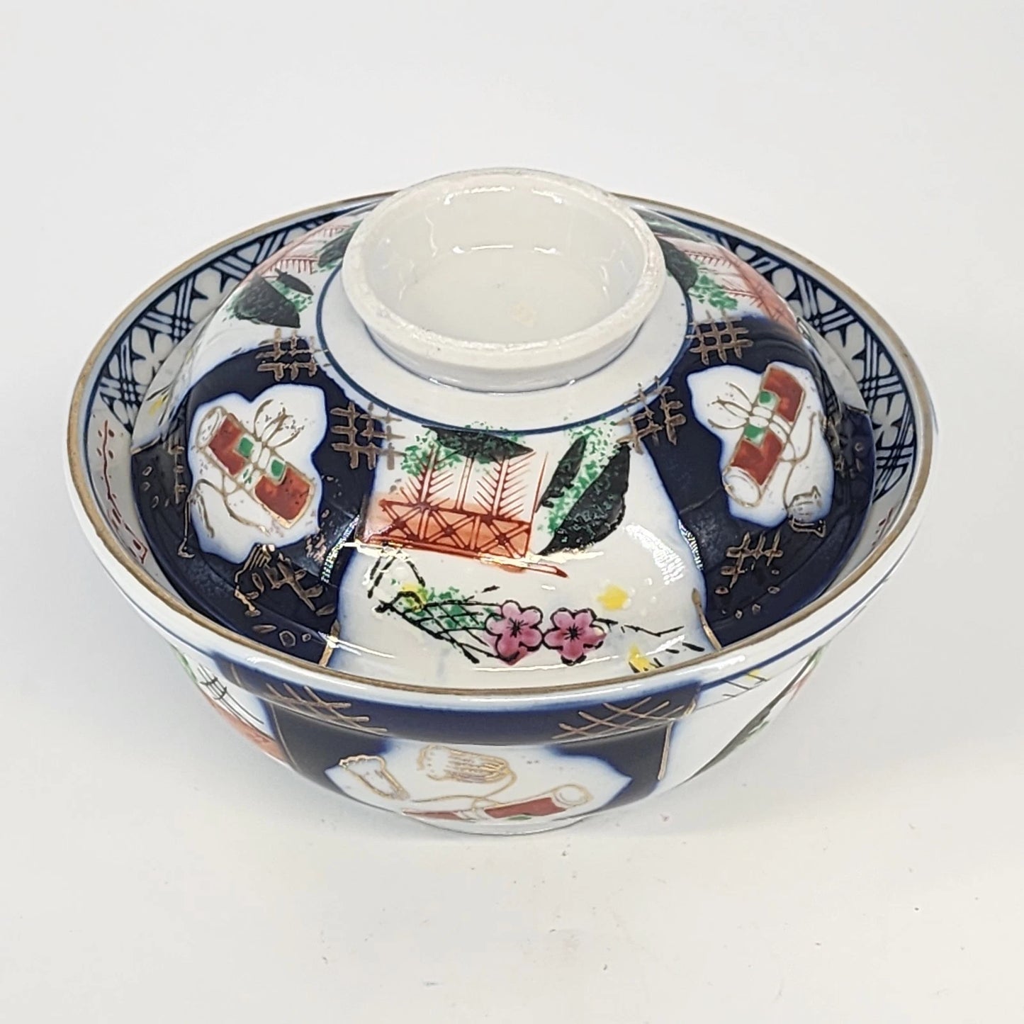 Japanese Imari Covered Rice Bowl Porcelain 6" Hand Painted Cobalt & Rust Vintage