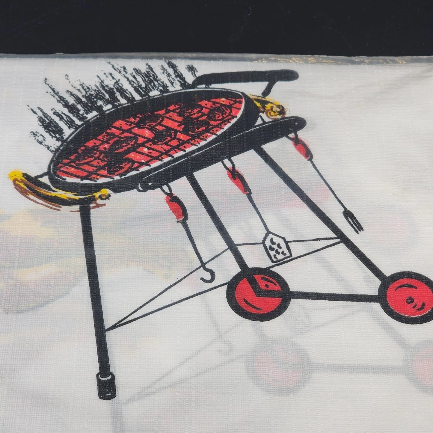 Barbecue Tablecloth 54x72 White Waterproof Plastic Wipe Clean Picnic NOS Vintage