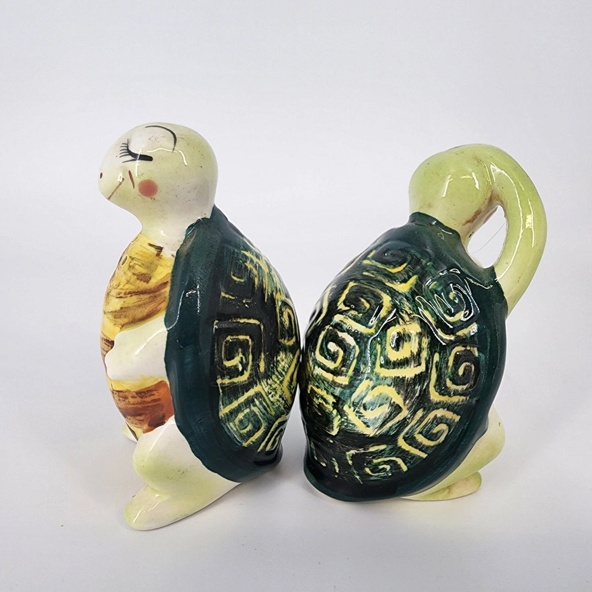 Turtle Shell Shakes Winking Green Turtle Salt & Pepper Shakers Ceramic Kitchen Decor 1950 ...