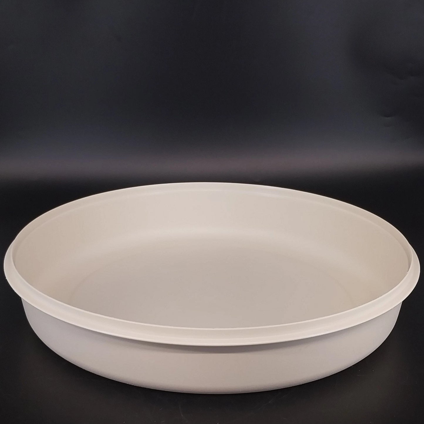 Tupperware Divided Relish Tray Snack Server Harvest Almond 1665-3 1666-3 Vintage