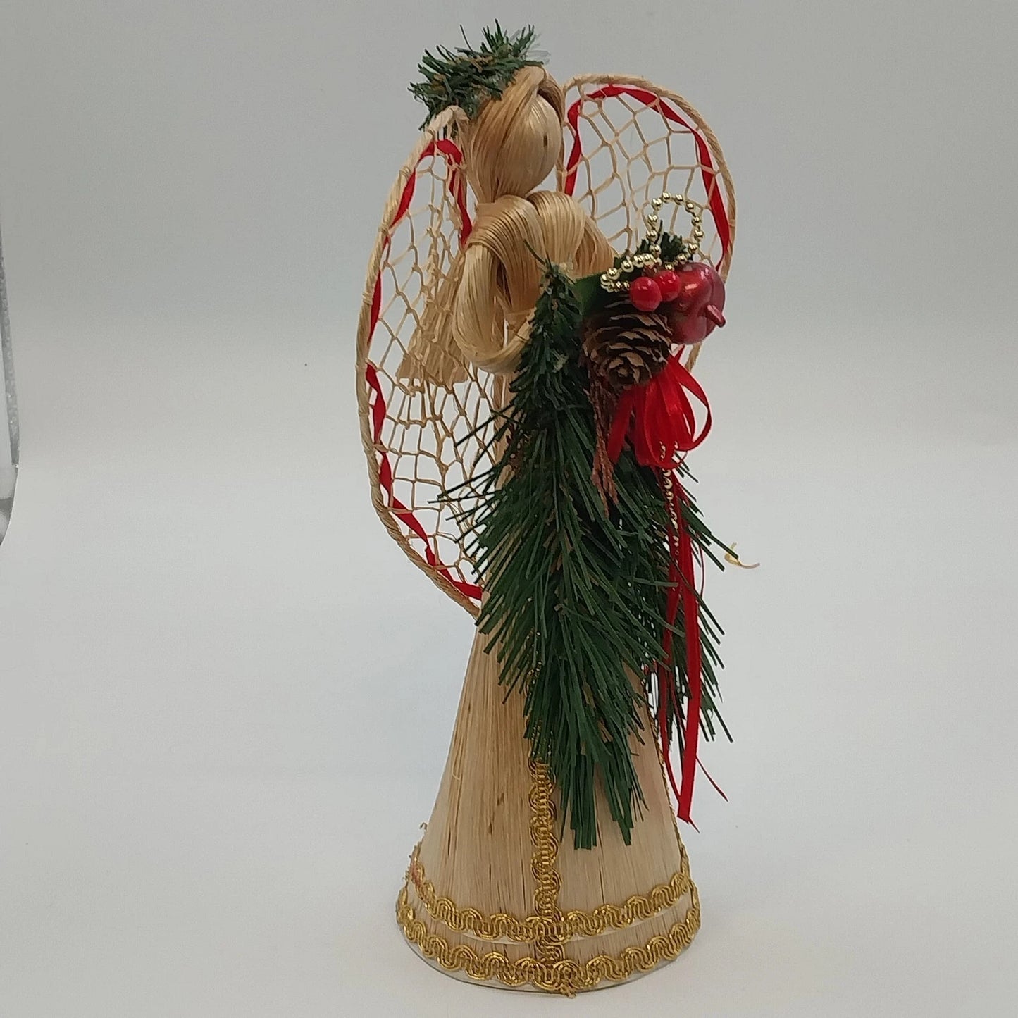 Handcrafted Natural Fiber Angel Woven Wings Pine Berry Apple Christmas 10.25"