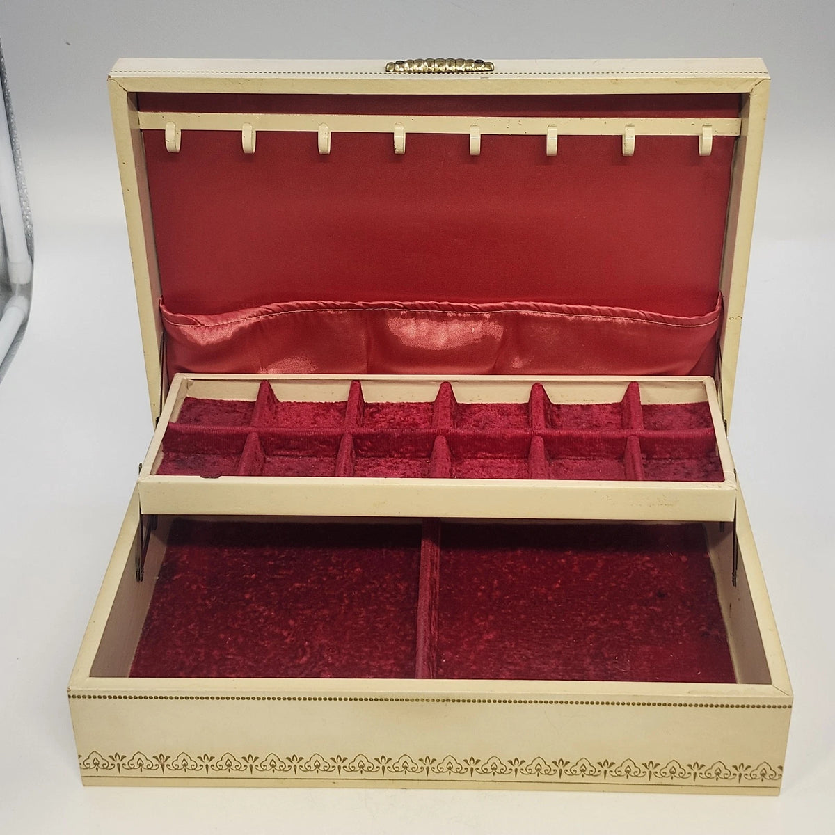 Jewelry Trinket Box Cream Gold Filigree Red Velvet Satin Lift Out Tray 12.5" Vtg