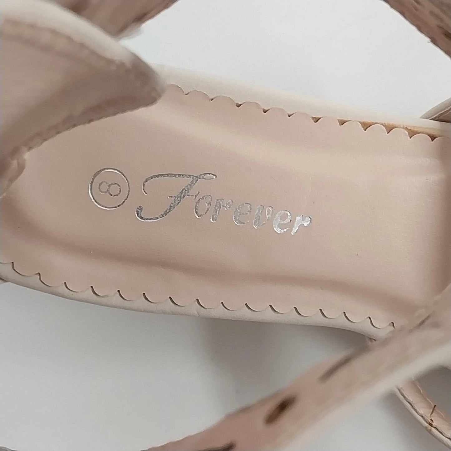 Forever Link Jill 11 Beige Wedge Sandals Womens Size 8