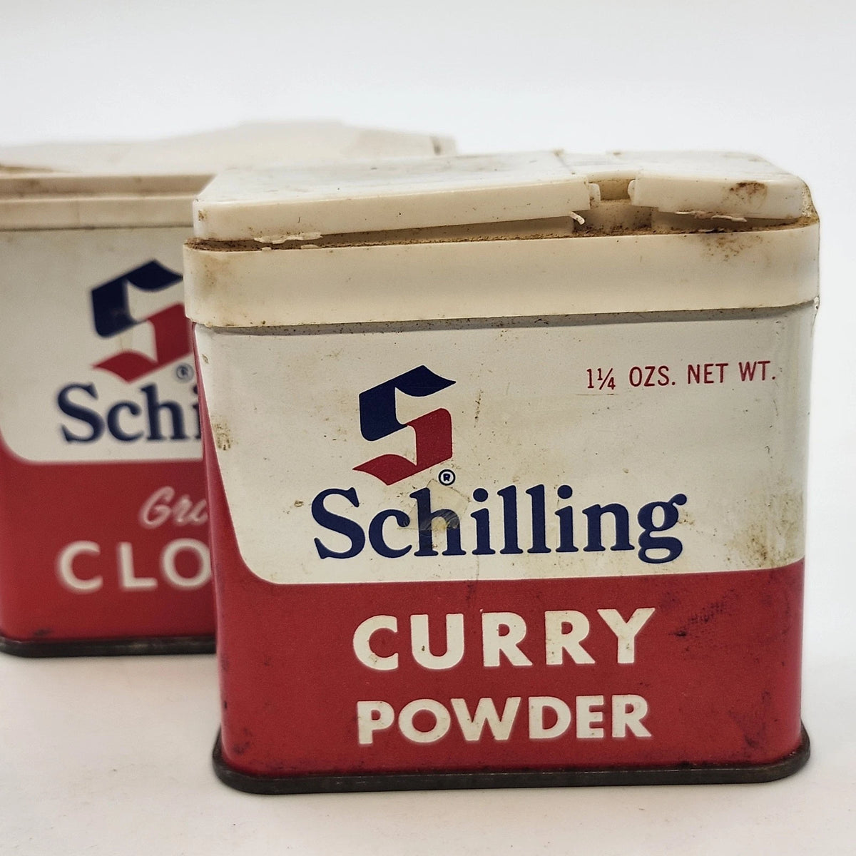 Schilling Ground Cloves Curry Powder 1.25 Oz Spice Tins Red White 2pc Vintage