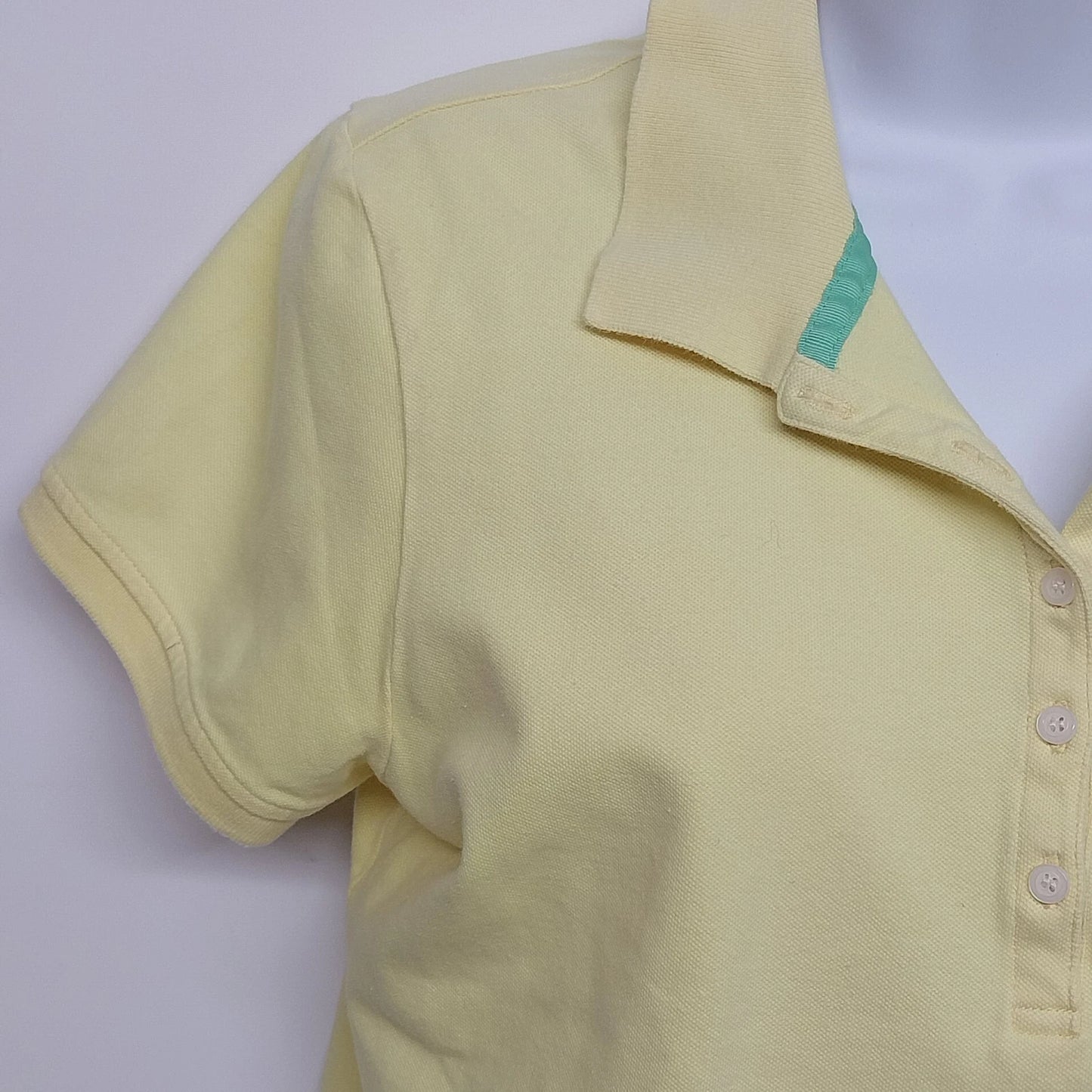 IZOD Women's Yellow Stretch Polo Shirt Large Cotton Blend Short Sleeve Classic