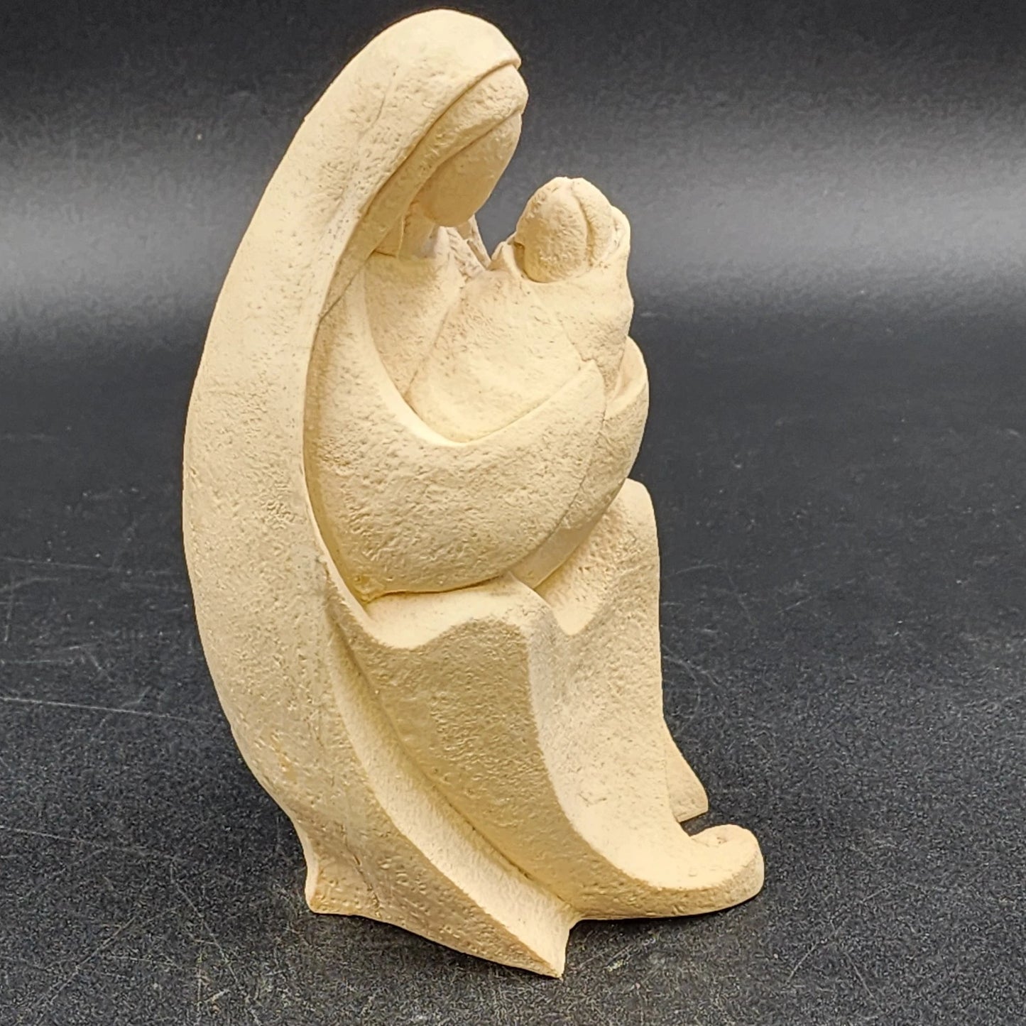 Artmark Madonna & Child Statue Off White Textured Resin 7.5" Pottery Figurine