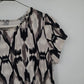 Relativity Abstract Ikat Print Blouse Women's Large Short Sleeve Black White