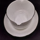 Noritake Tahoe Contemporary Fine China Gravy Boat w Underplate White Flowers 3"h