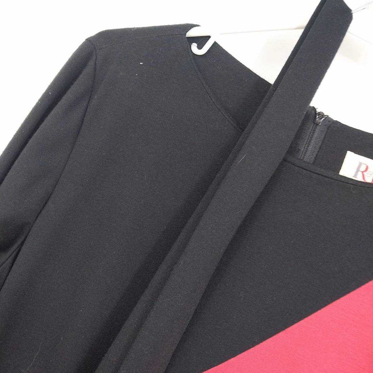 R&K Originals Midi Dress Black Red Colorblock Long Sleeve Tie Back Zip