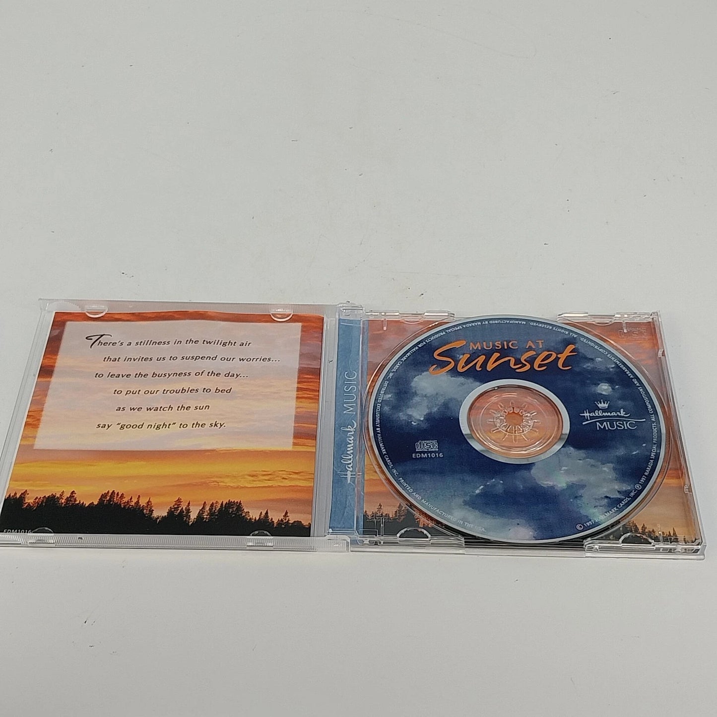 Hallmark Music at Sunset CD John Doan Beautiful Guitar Instrumental 1997