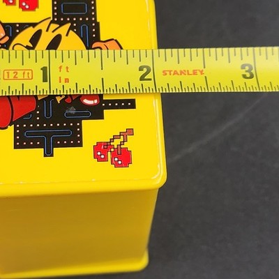 PAC-MAN Bandai Hand-Held Yellow Video Game 09521 Namco Tested Works 2"x4"