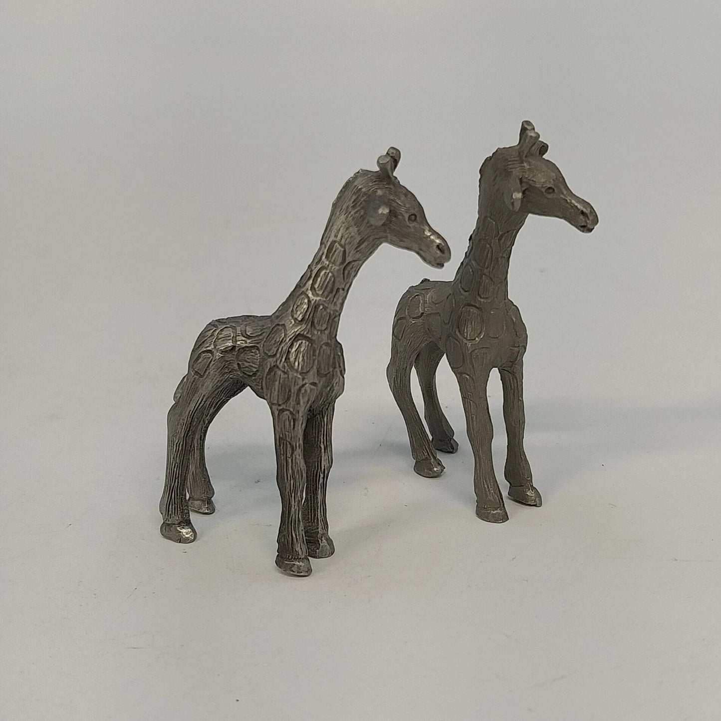 Pair Pewter Giraffe Miniature Wildlife Figurine 2.25" Animal Zoo Collectible