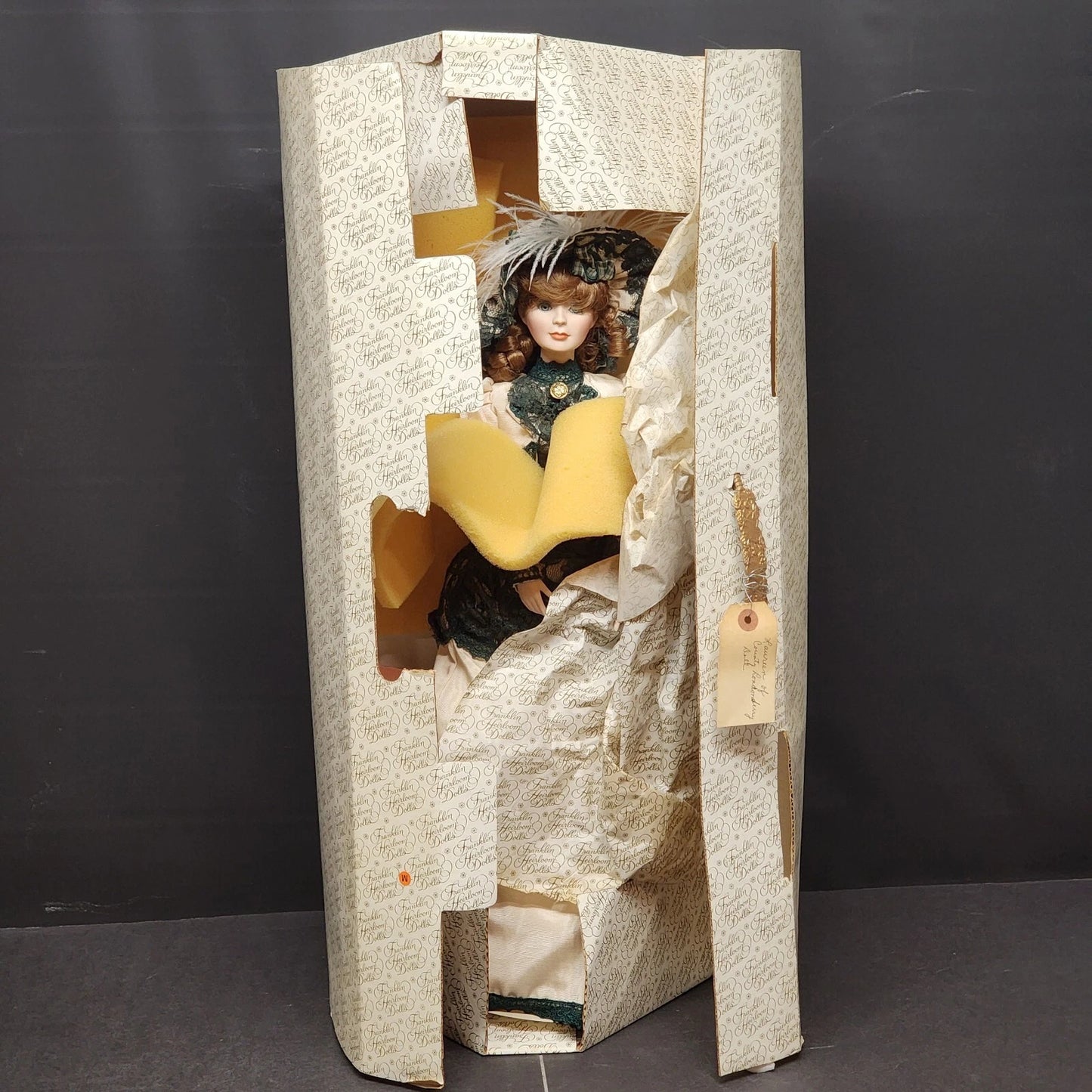 Franklin Heirloom Laureen Londonderry Doll 22 Musical Boxed