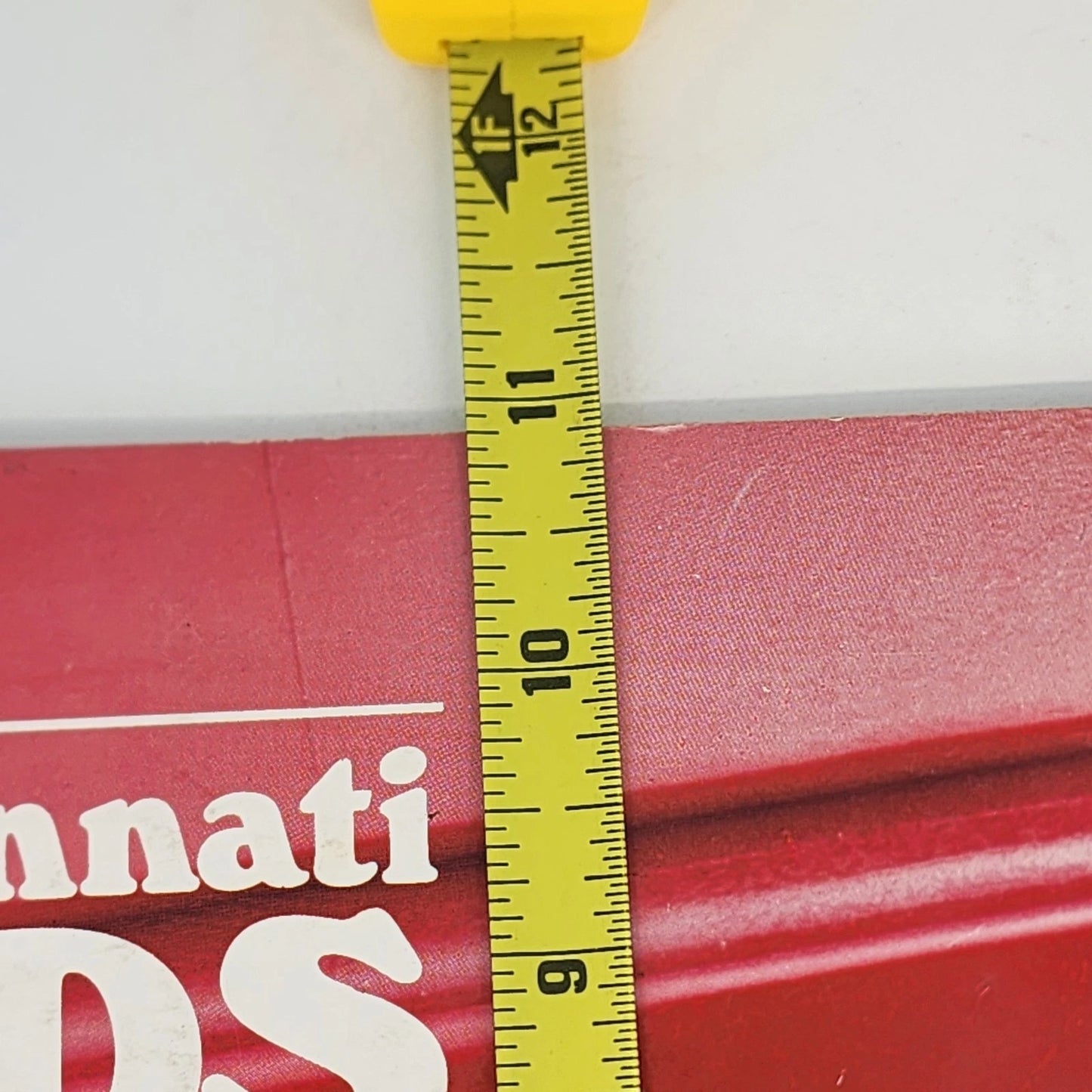 Cincinnati Reds MLB Yearbook 1982 Magazine 18 Baseball Cards Sports Vintage