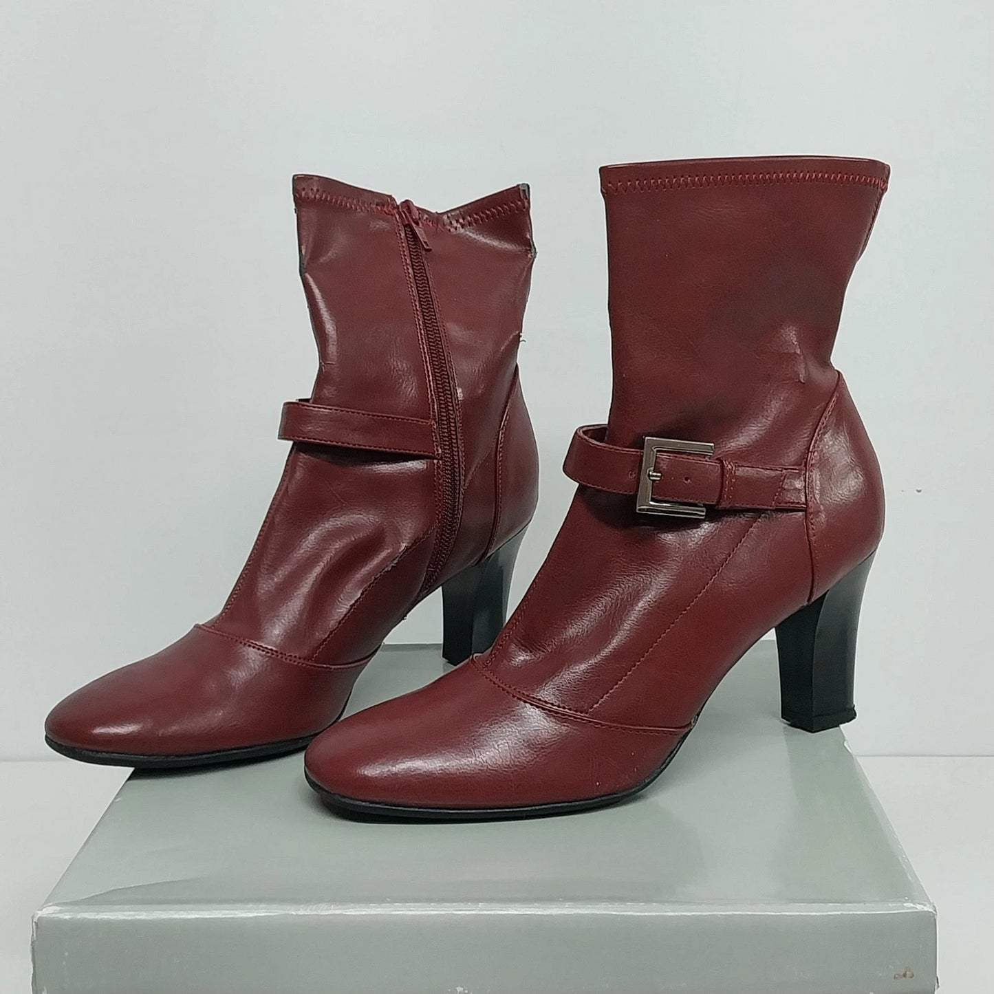 Studio Works Millie Red Leather Ankle Boots Womens 8M Slouchy