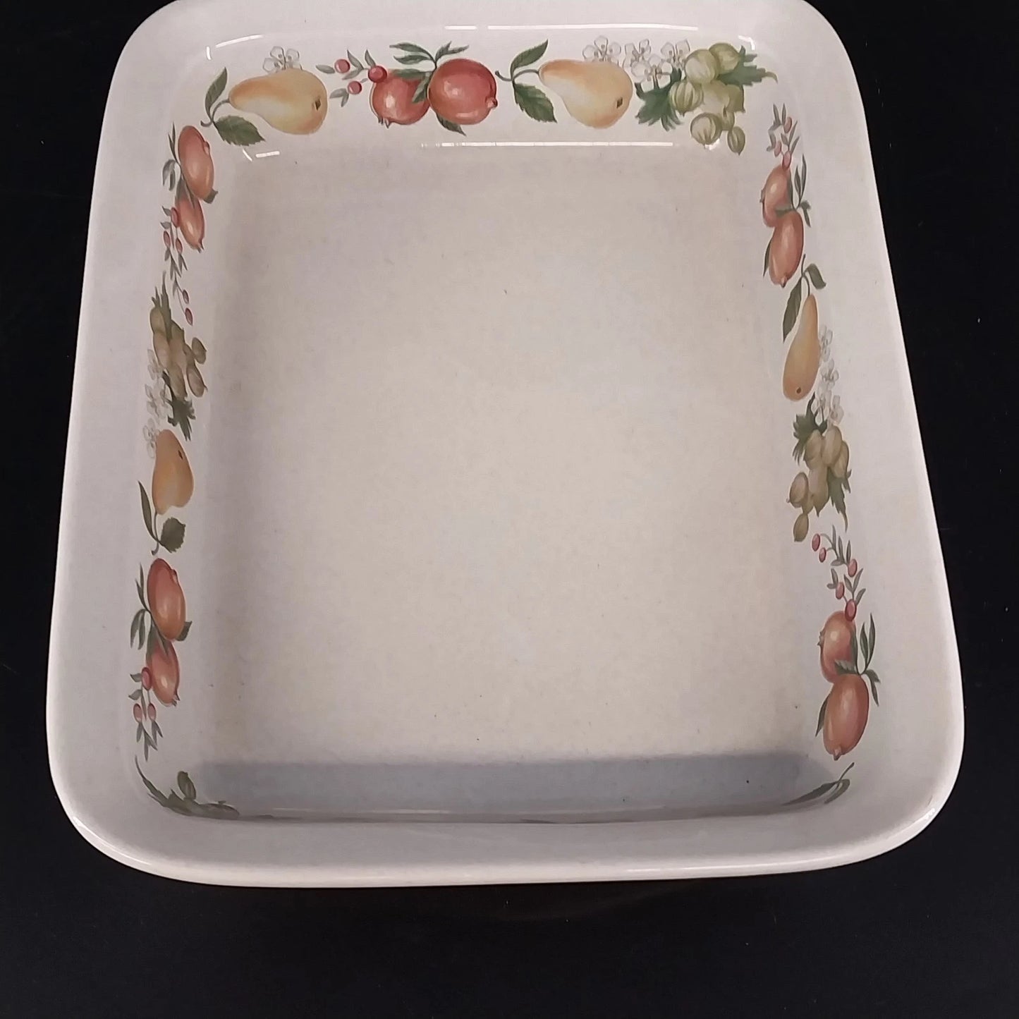 Wedgwood Quince Rectangular Baker 10” Oven to Table Fruit Ring England Vintage