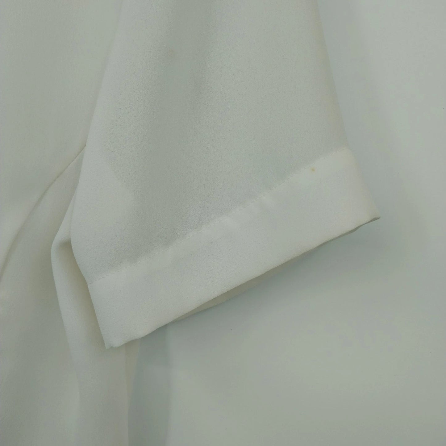 Liz Claiborne White Sheer Button Front Blouse Women's Small Short Sleeve Top