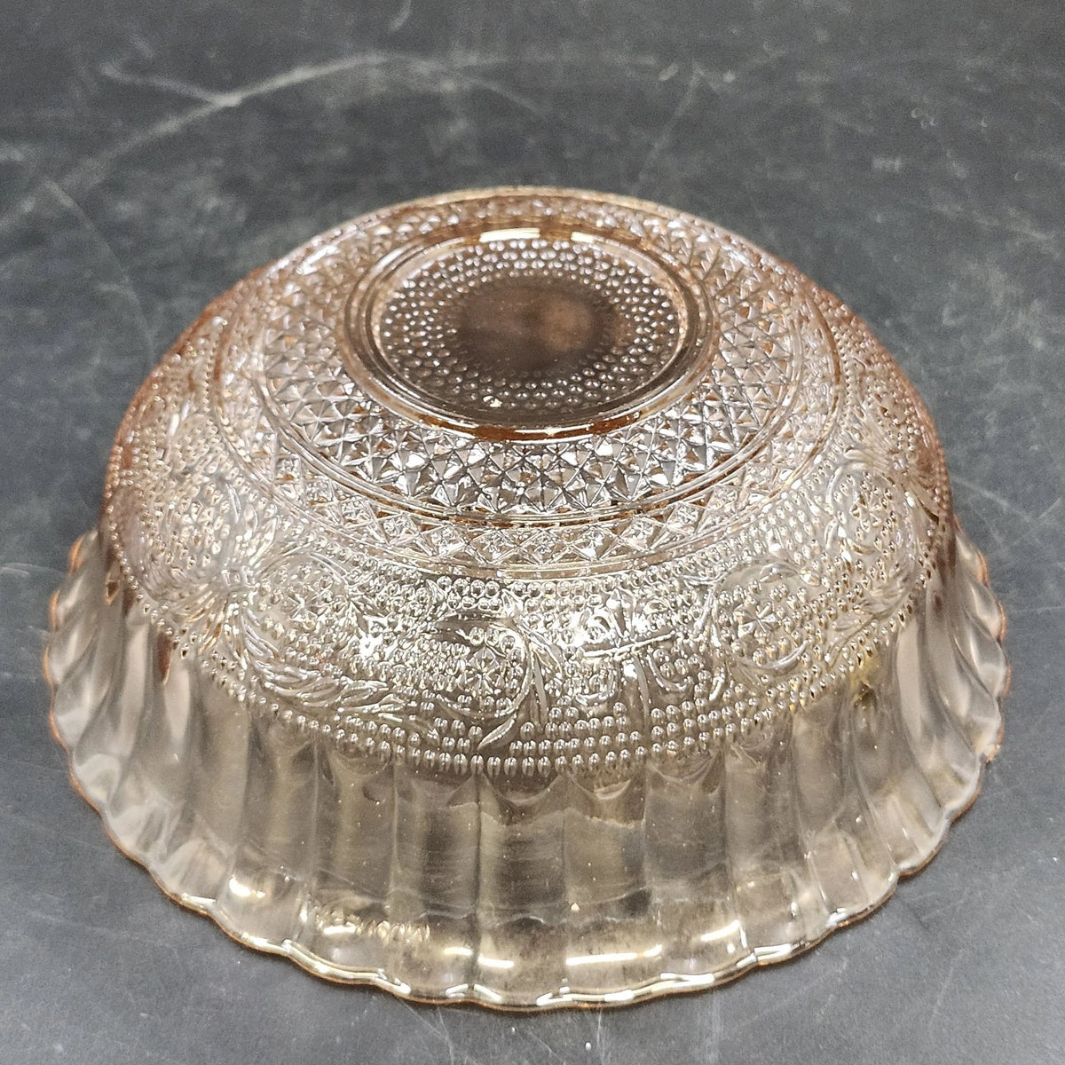 Indiana Glass Tiara Sandwich Pink Pressed Glass Bowl 7" Fluted Scalloped Vintage