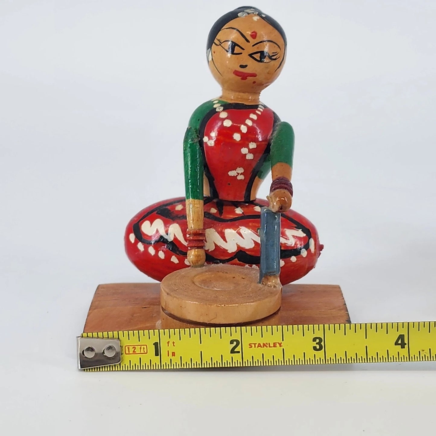 Channapatna Handmade Wooden Dolls Set of 2 Sitting Ladies Karnataka India Toys
