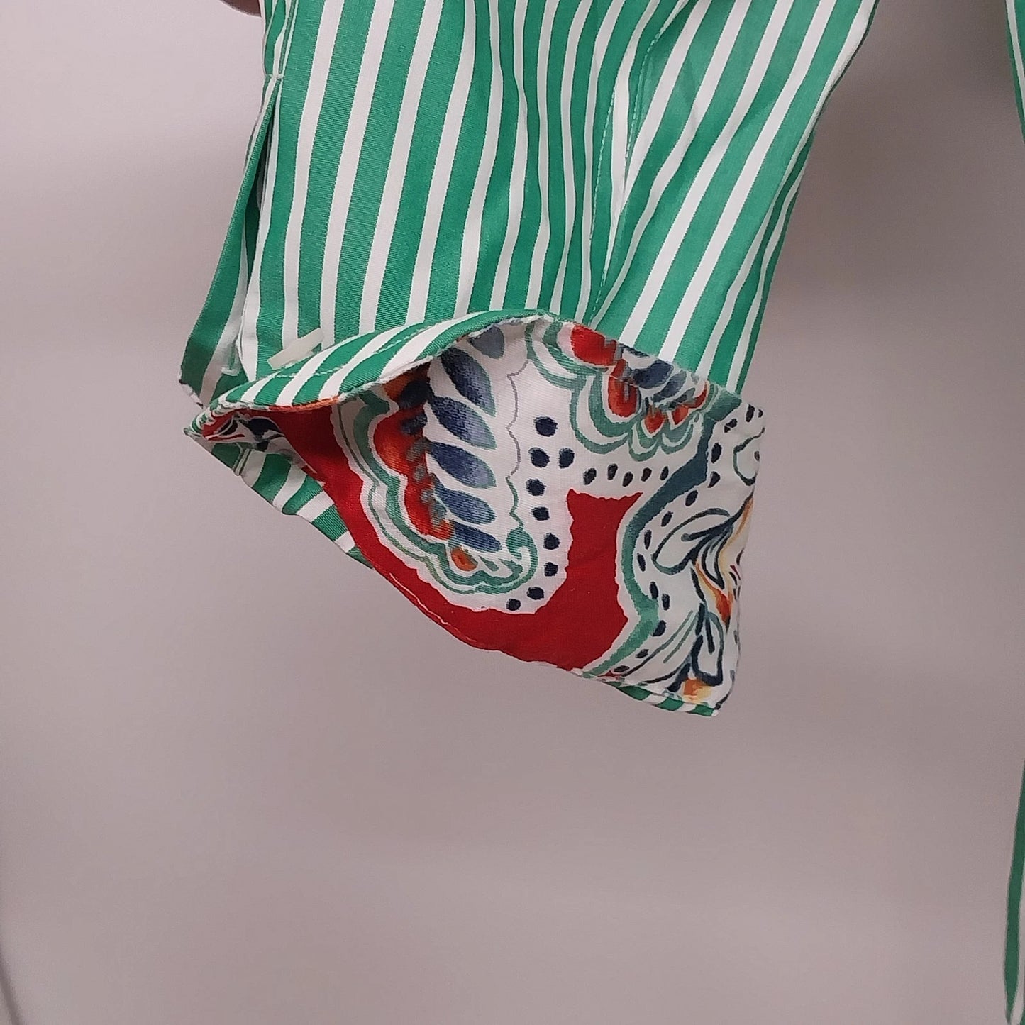 Chaps No Iron Green White Striped Button Front Shirt Women's L Red Paisley Cuffs