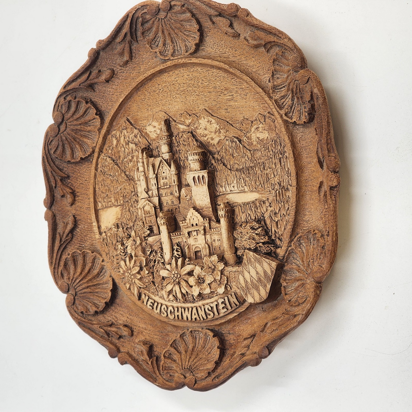 Germany Neuschwanstein Castle Vintage Hand Carved Wood Resin Wall Plate 9.5 "