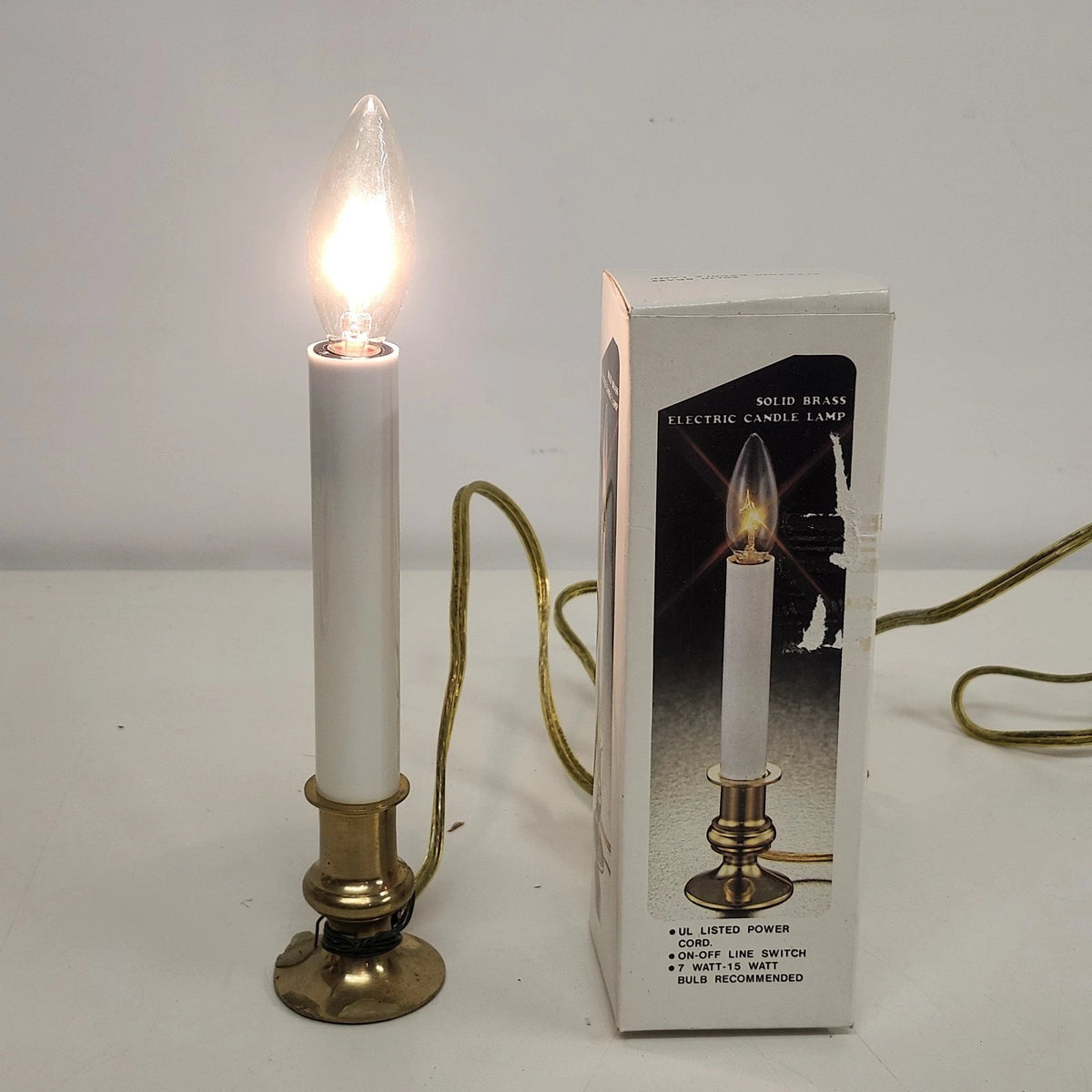 Pair of Electric Candle Lamps Solid Brass Boxed Christmas 7.5" Taiwan