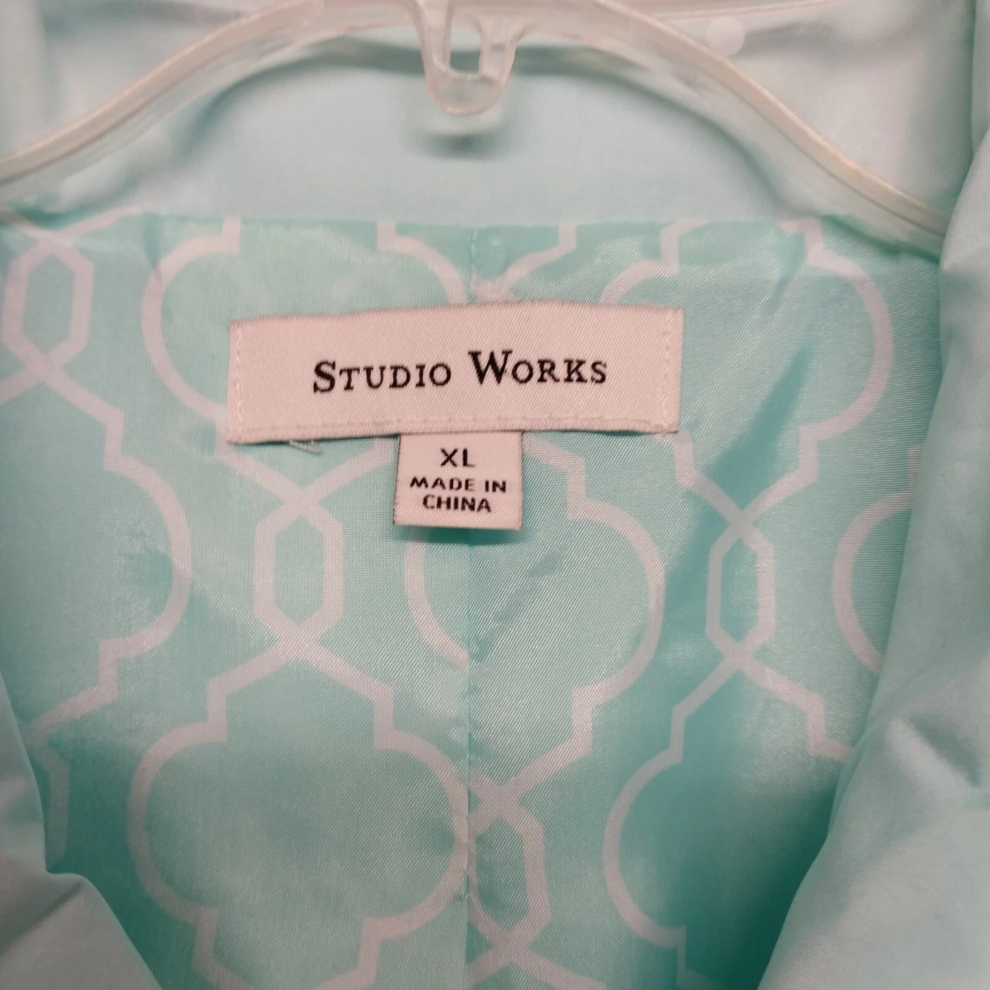 Studio Works Women's XL Light Blue Lightweight Zip Jacket 4 Pockets Drawstring