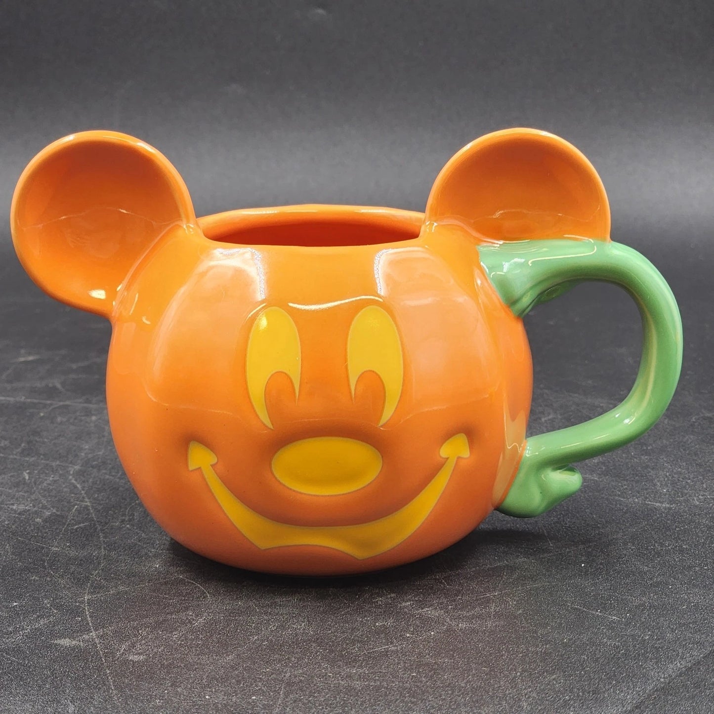 Disney Parks Mickey Mouse Pumpkin Mug Jack-O-Lantern Halloween 18 oz Stoneware