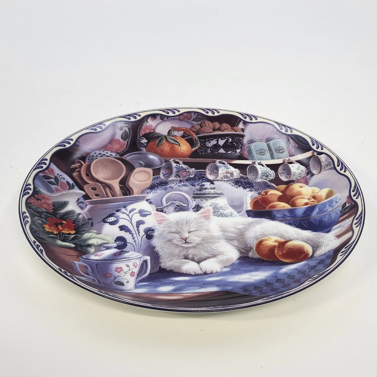 Mabel's Sunny Retreat Cat Collector Plate Mary Ann Lasher Warm Country Moments