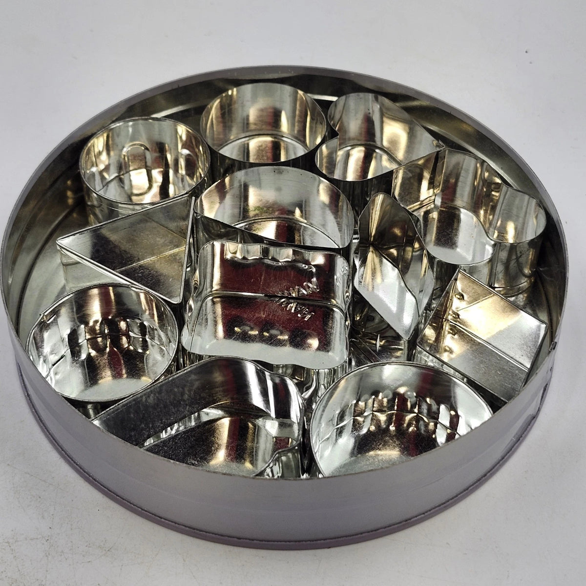 Omnibus Collection 12 Geometric Cookie Sandwich Cutters Metal Tin Taiwan Vintage
