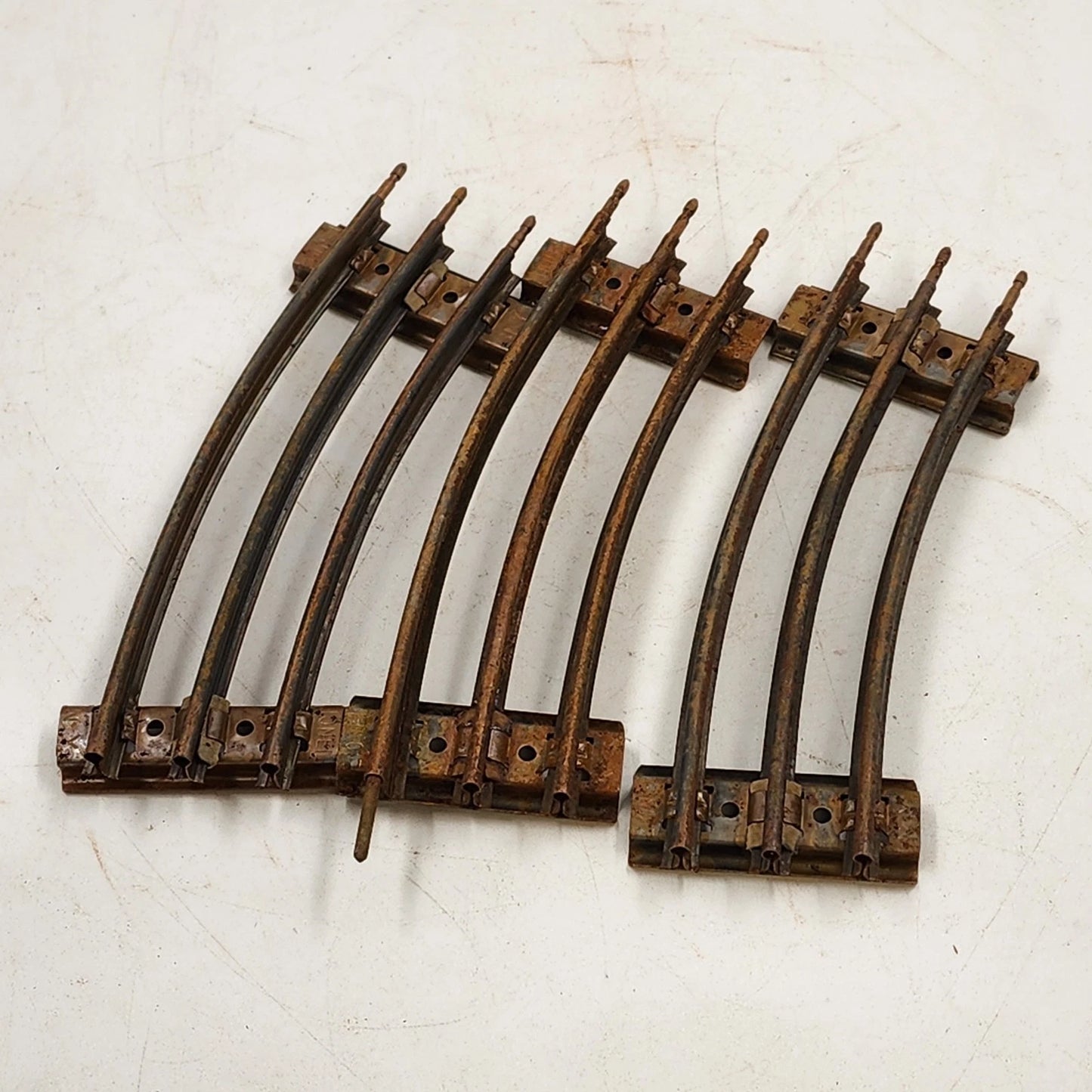 3 Model Train Curve Track Sections O Gauge 45 Degree 31" Dia Rusty 6" Long Each