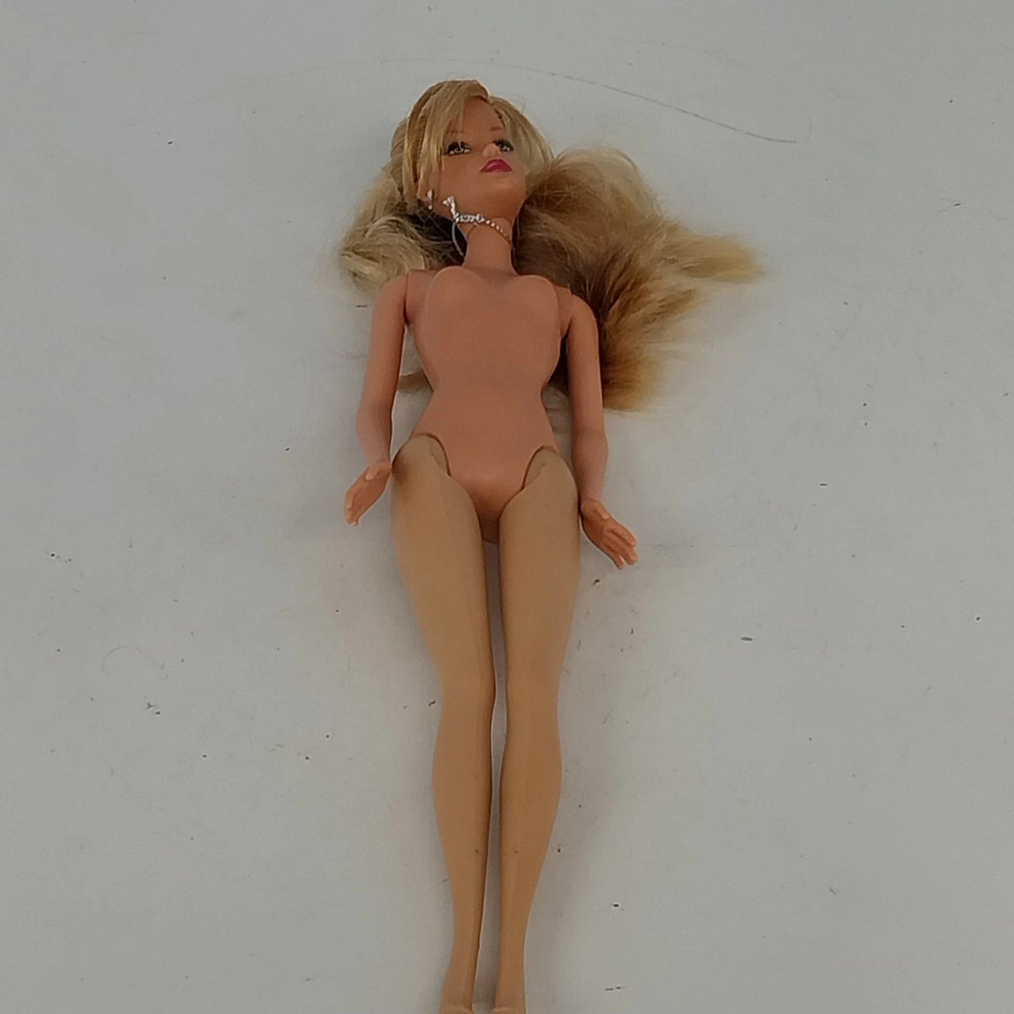 Mattel Barbie Fashion Fever Doll Blonde Blue Eyes Belly Button Nude 1991 / 1999