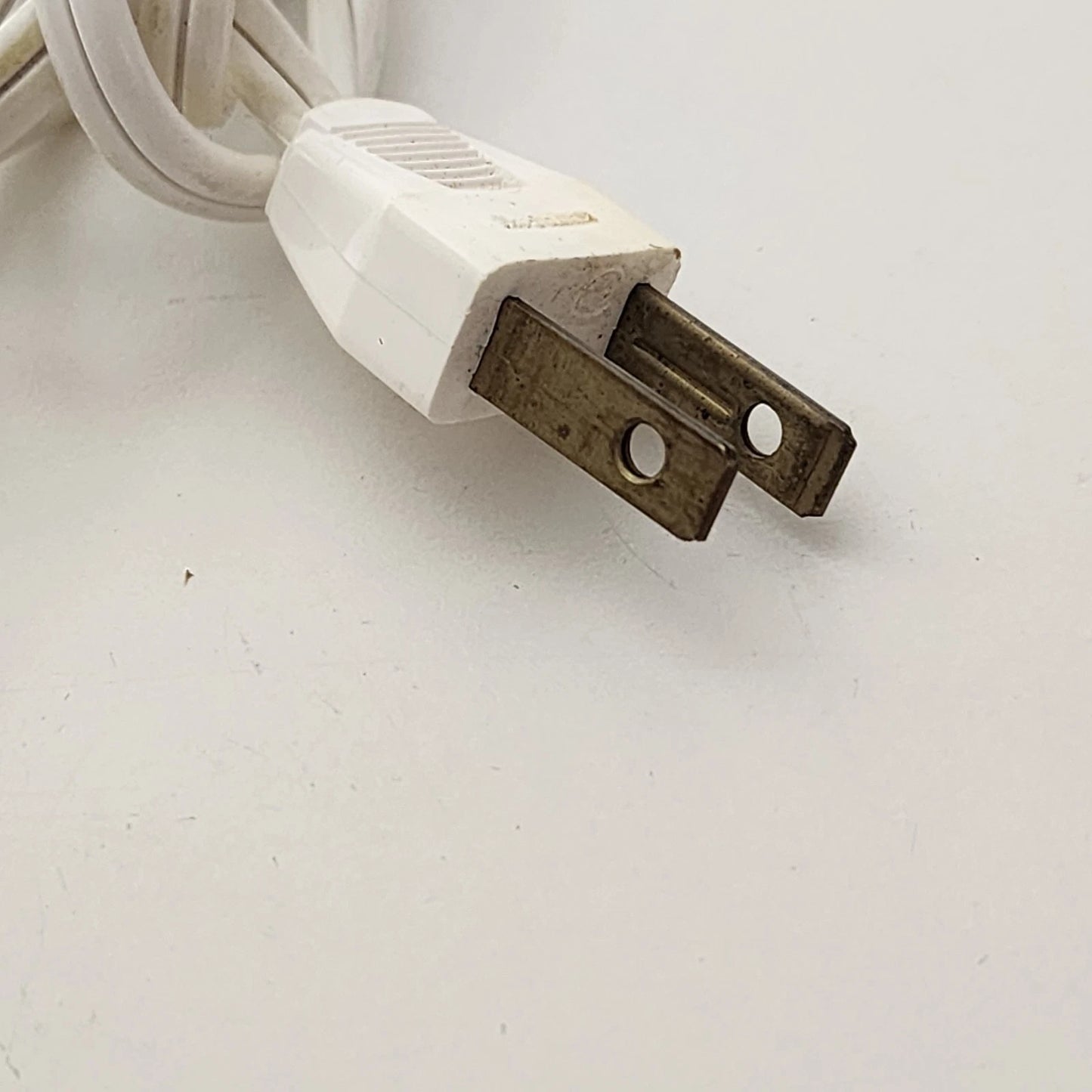 Lighted Makeup Mirror Magnifying / Standard Starburst Kitsch Glam Beige Case