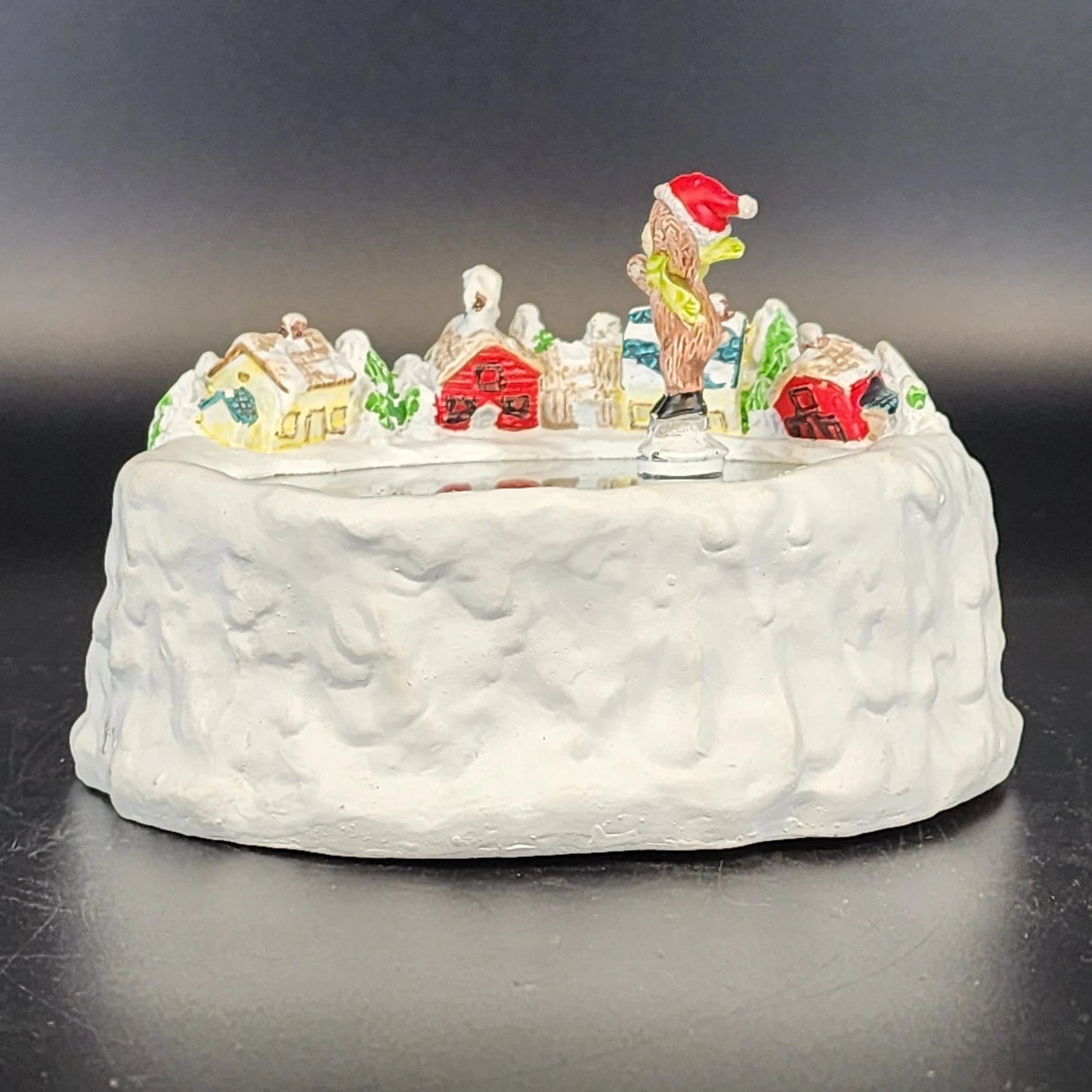 Christmas Around the World Skating Bear Music Box Wind Up Animated 6" House of Lloyd