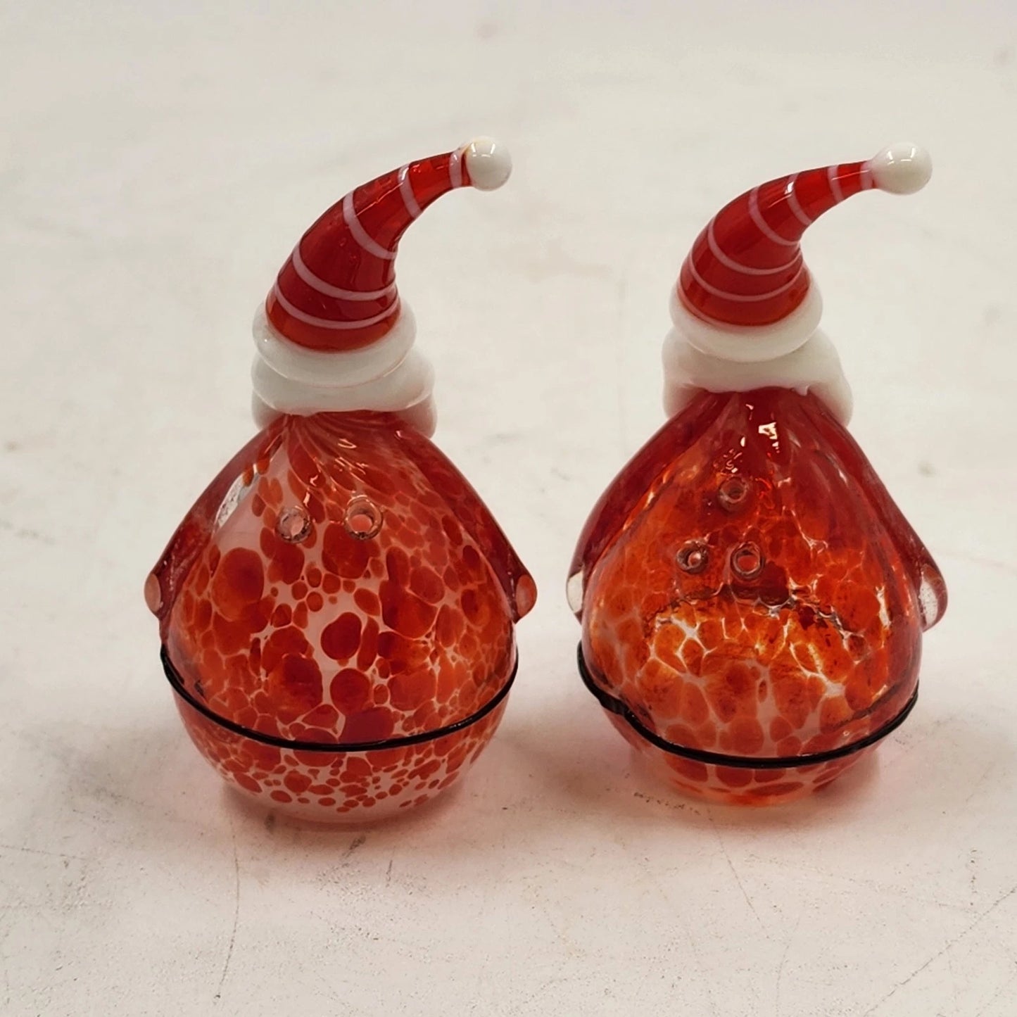 Santa Claus Glass Salt and Pepper Shaker Set Pier 1 Hand Blown 3.5" Holiday Gift