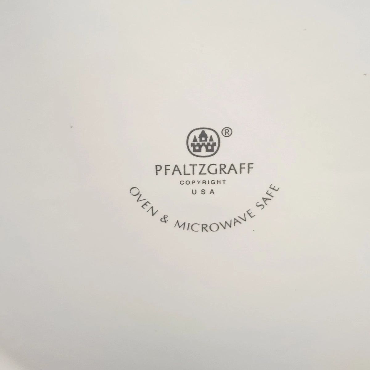 Pfaltzgraff April 2.5 Qt Casserole Dish with Glass Lid Expandable Holder USA