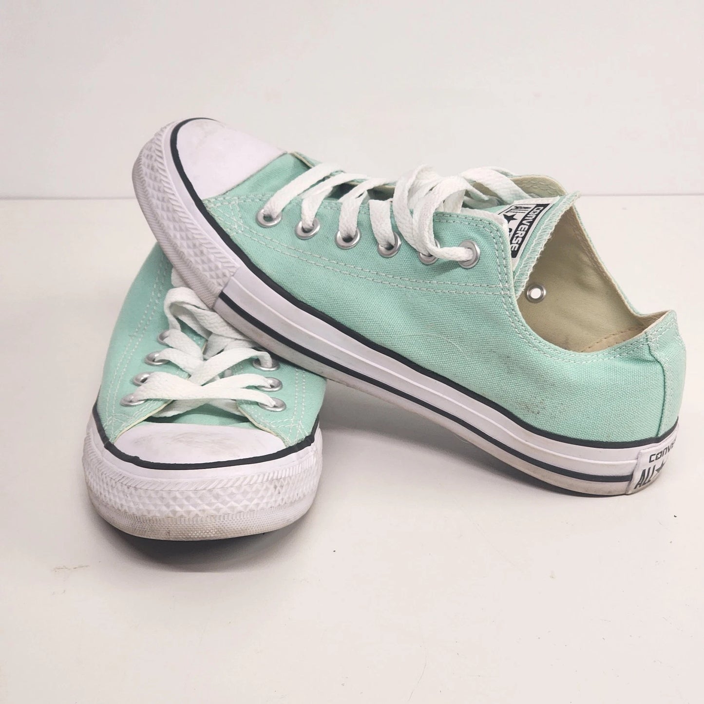 Converse Chuck Taylor All Star Low Top Aruba Aqua Men's 6 Women's 8 Sneakers