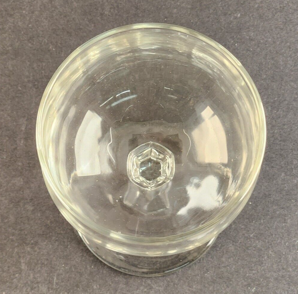 4 Pedestal Wine Cocktail Glass Stemware Clear Self Footed Unbranded 1970s 1980s