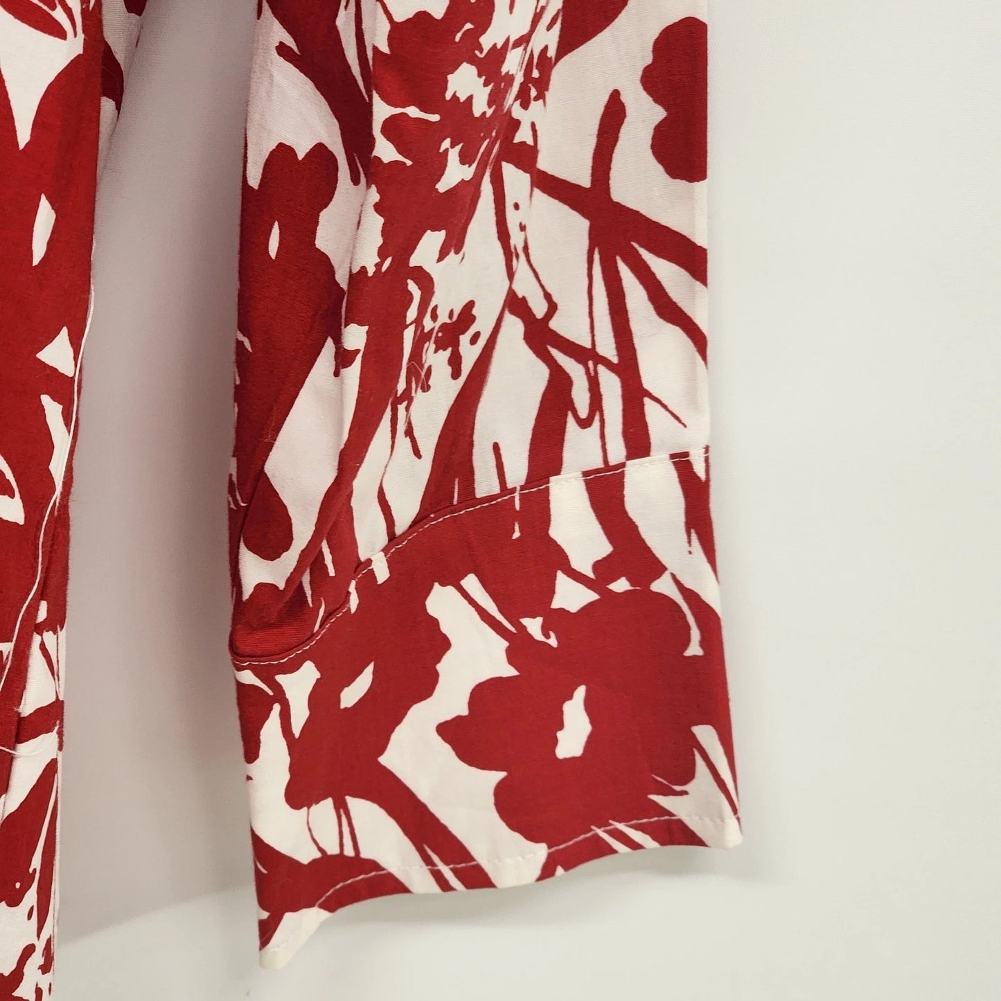 Avenue Stretch Women's Plus 18/20 Red White Tropical Floral Shirt Cotton Button