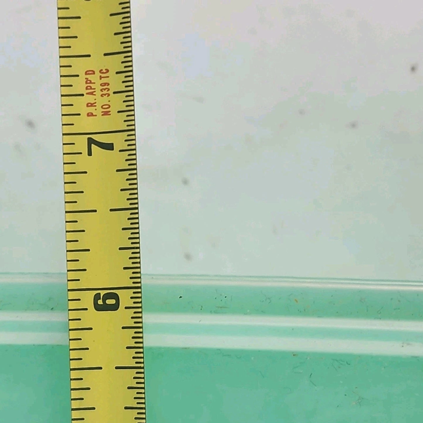 Tupperware 782-7 Celery Keeper Jadeite Green Container Clear Lid No Insert USA