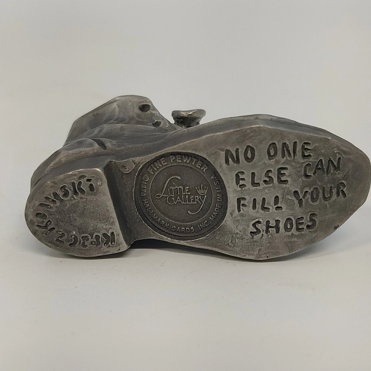 Little Gallery Dog in Shoe Pewter Figurine Kraczkowski 2" 1980 Vintage