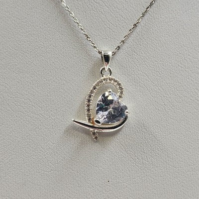 Silver Tone Chain with Heart Faceted Crystal Rhinestone Pendant Necklace 9.5"