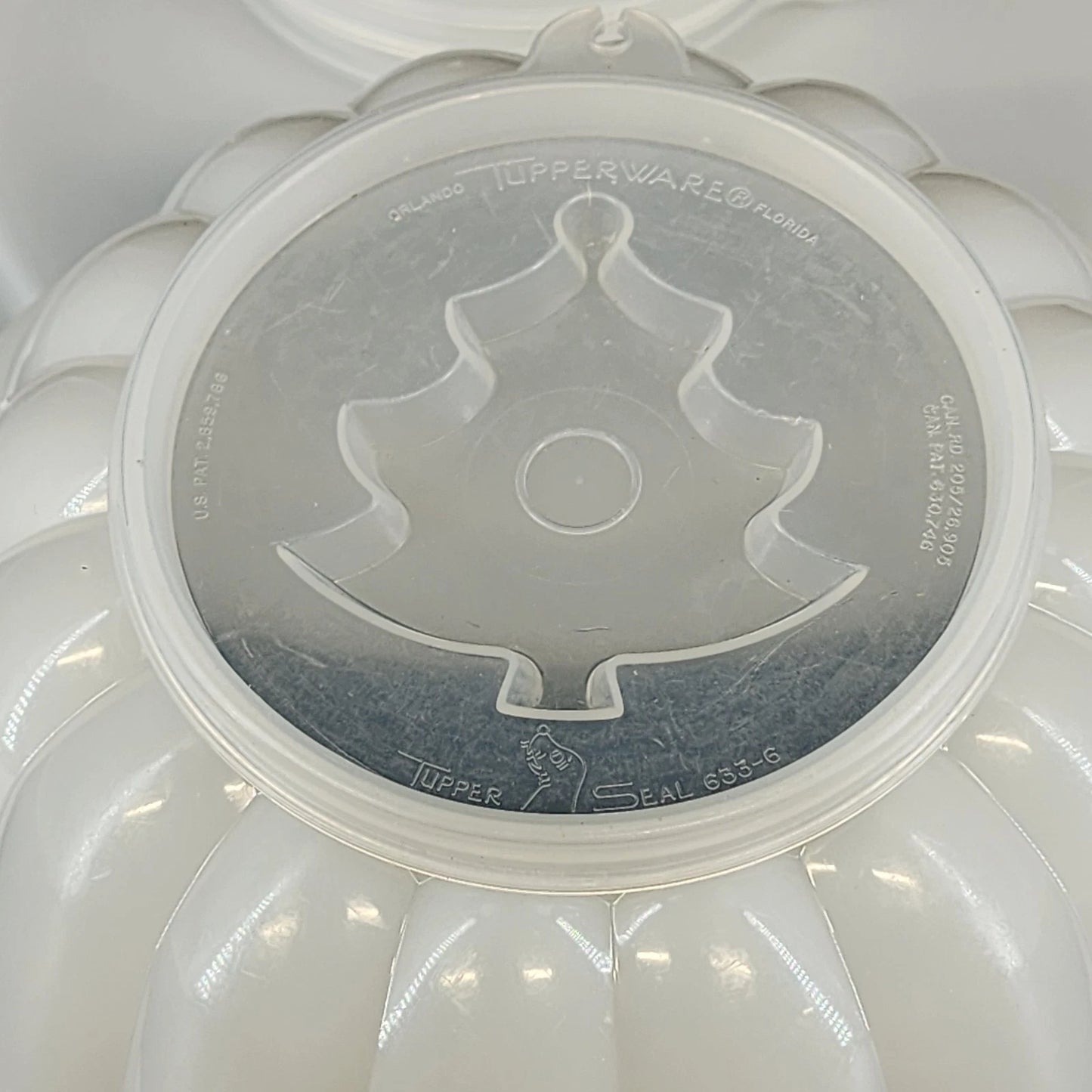 Tupperware Jel-N-Serve 616-5 Jello Mold w Plate & 4 Pattern Insert Lids Vintage