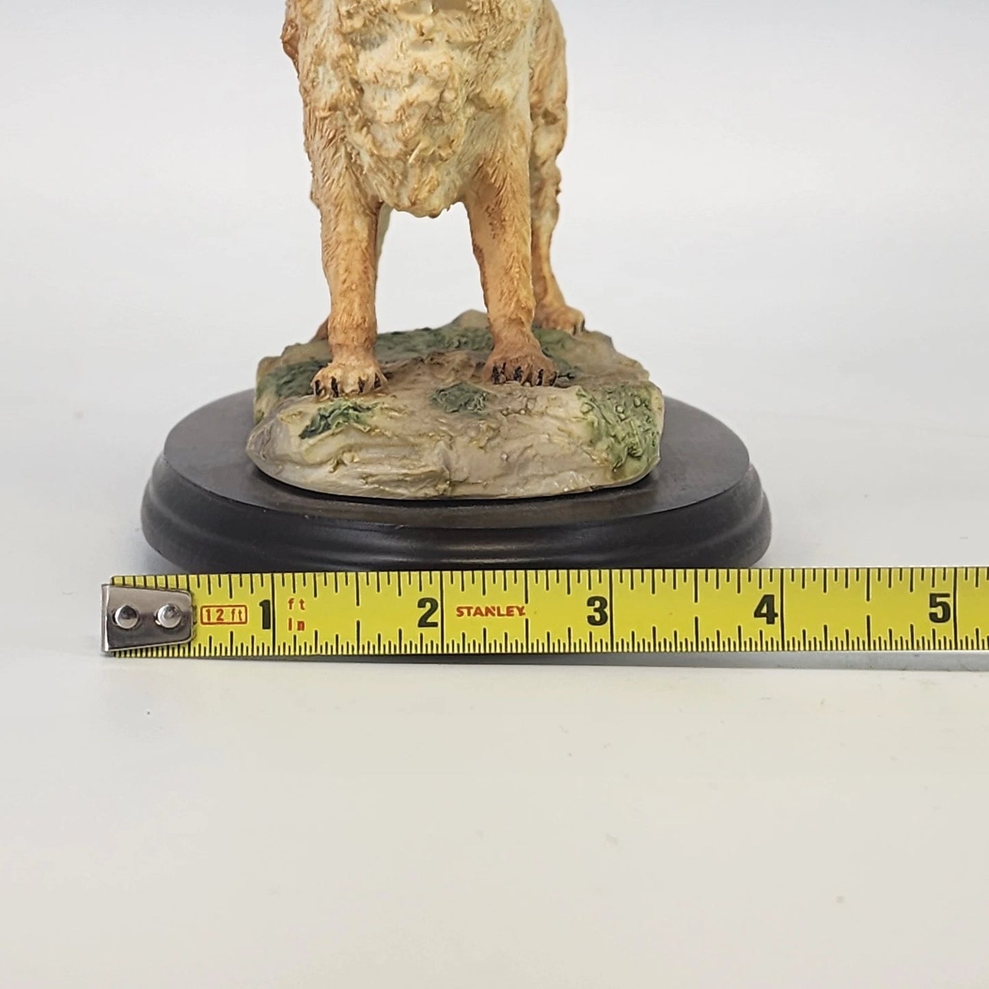 Arnart Imports Golden Retriever Dog Figurine on Wood Base 8.5" Taiwan 1984 Vtg