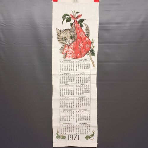 1971 Linen Calendar Kitchen Towel Hanging Cat Nestling in Handkerchief 24" x 8"