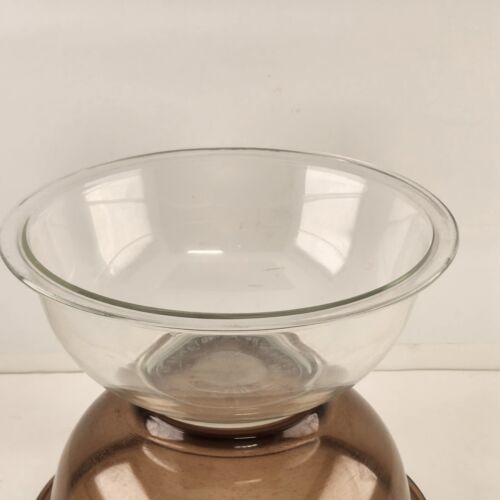 2 Pyrex Mixing Bowls 323 Size Clear & Smoke Glass Nesting 1.5L Cap Scratches