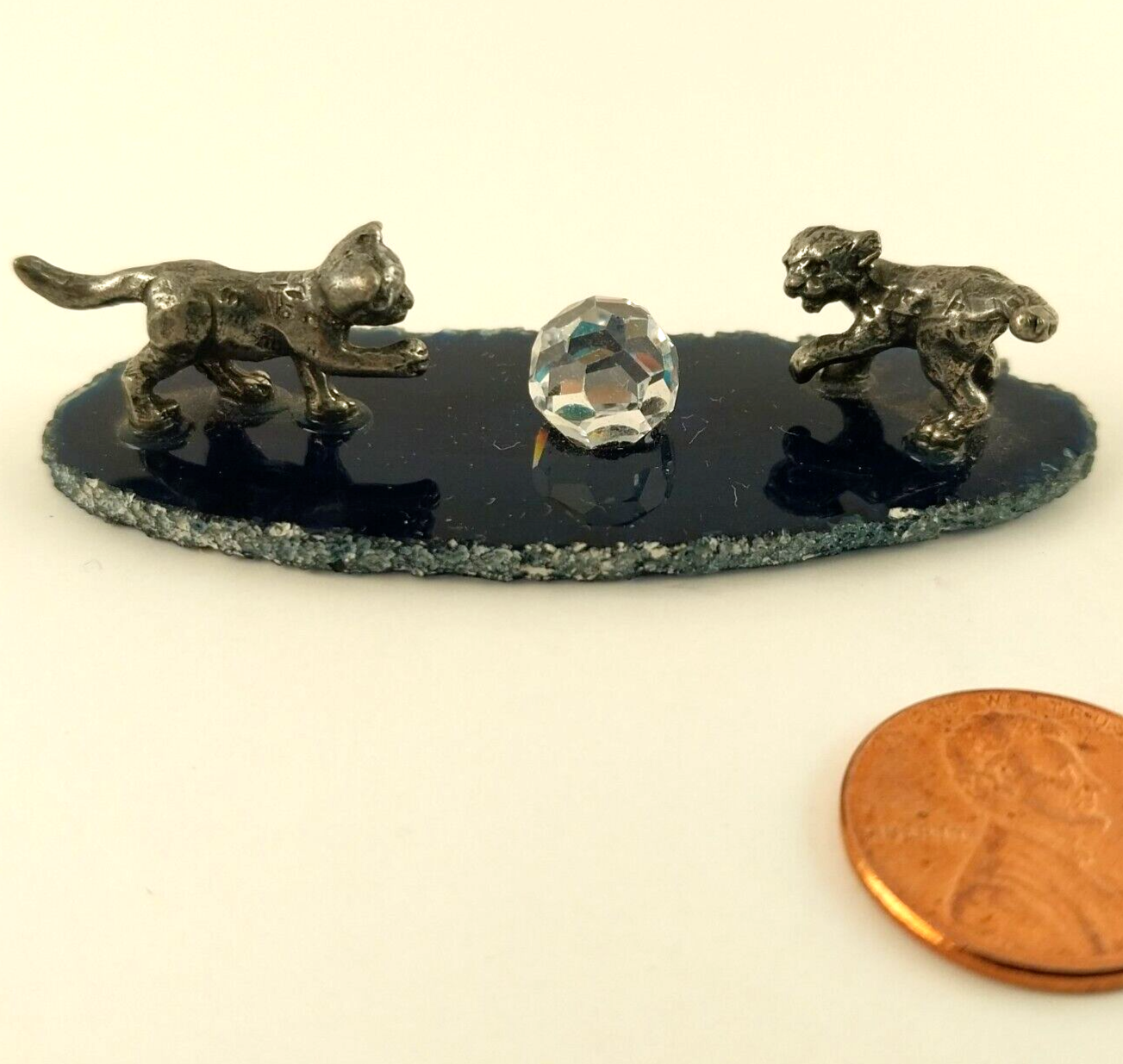 Pewter Cats Crystal Ball on Agate Geode Blue Figurine Natural Stone 2.75"