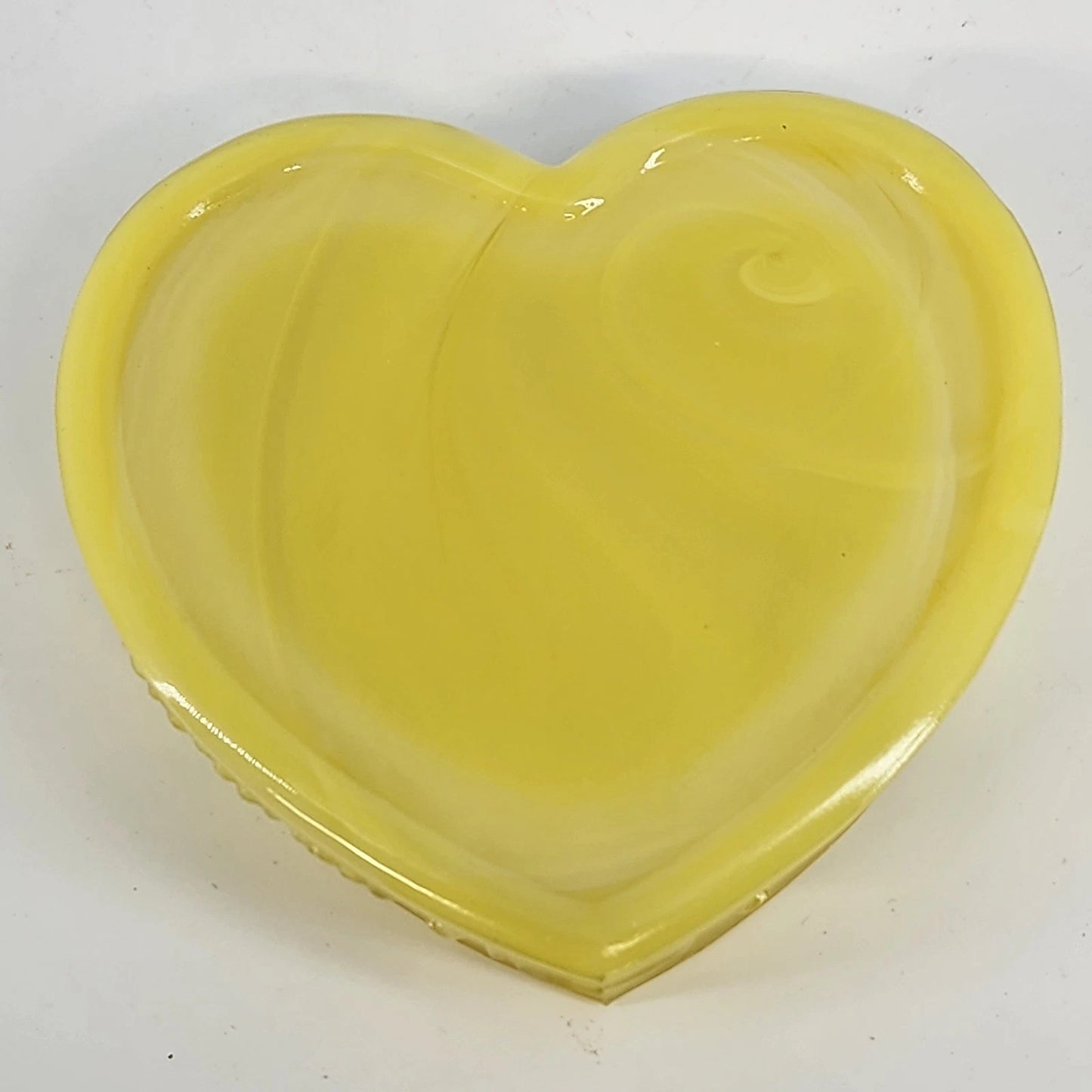Degenhart Slag Glass Heart Trinket Dresser Box Yellow Mustard Caramel Swirl 3.5"